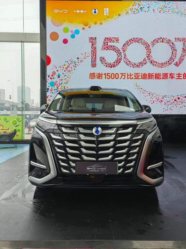 Main__Slider__Photo:undefined undefined 2025-1