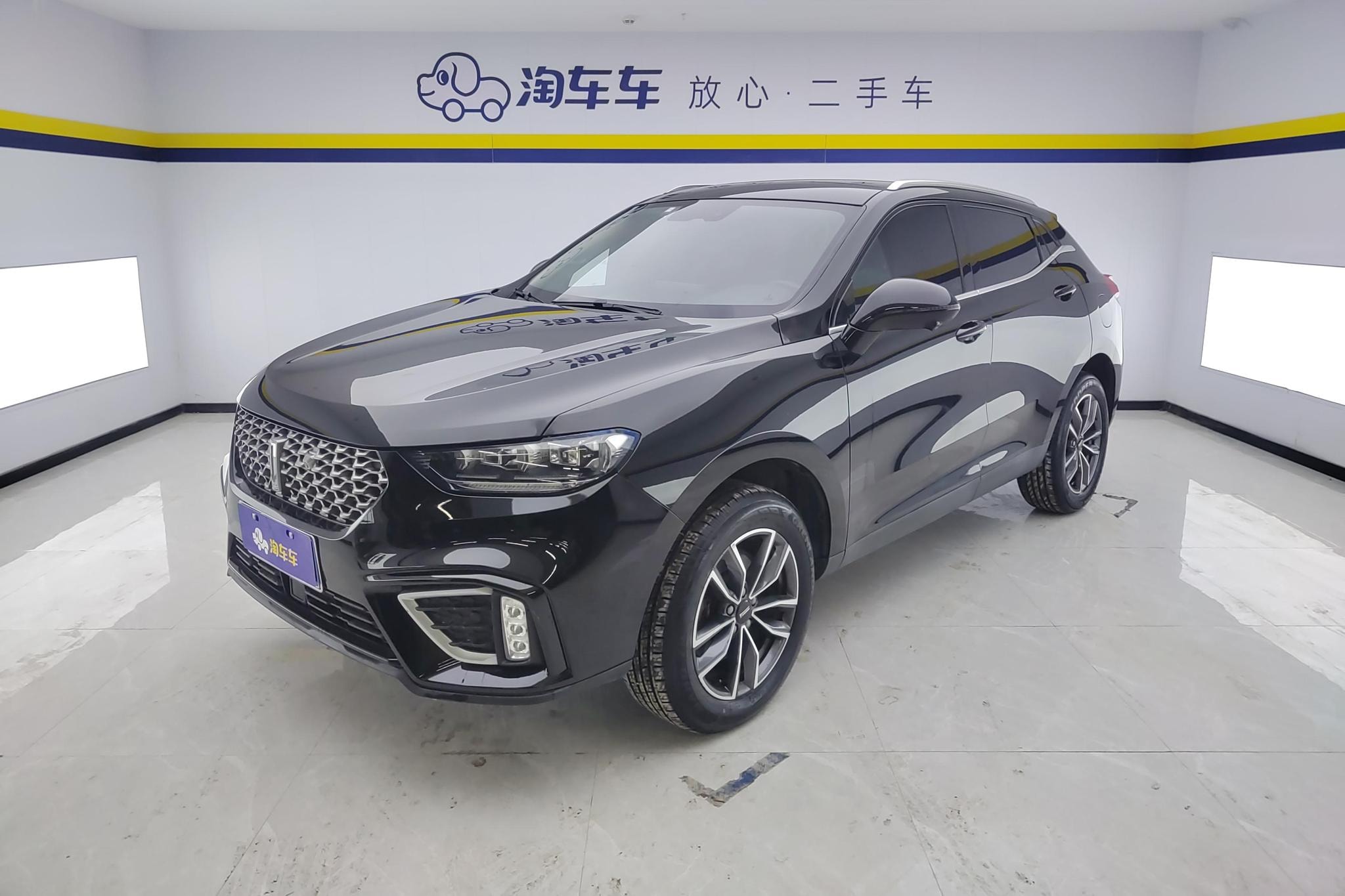 Main__Slider__Photo:undefined undefined 2021-0