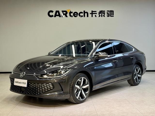 Main__Slider__Photo:undefined undefined 2025-0