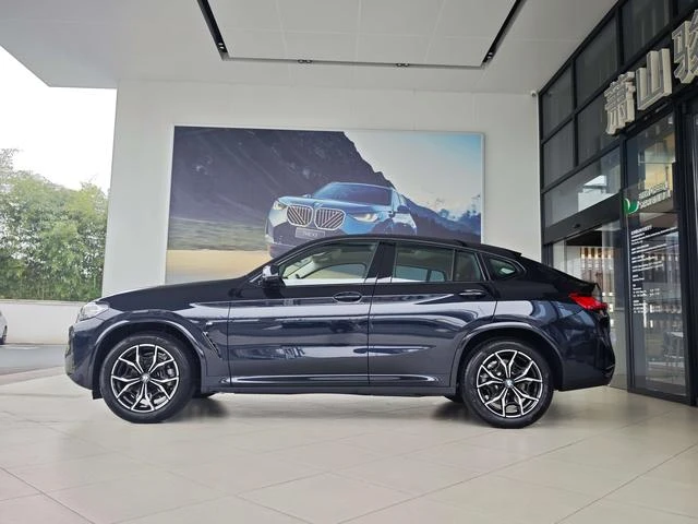 Main__Slider__Photo:undefined undefined 2022-1