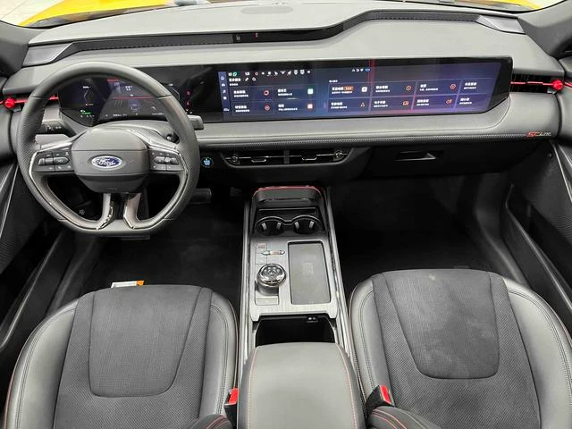 Main__Slider__Photo:undefined undefined 2024-1
