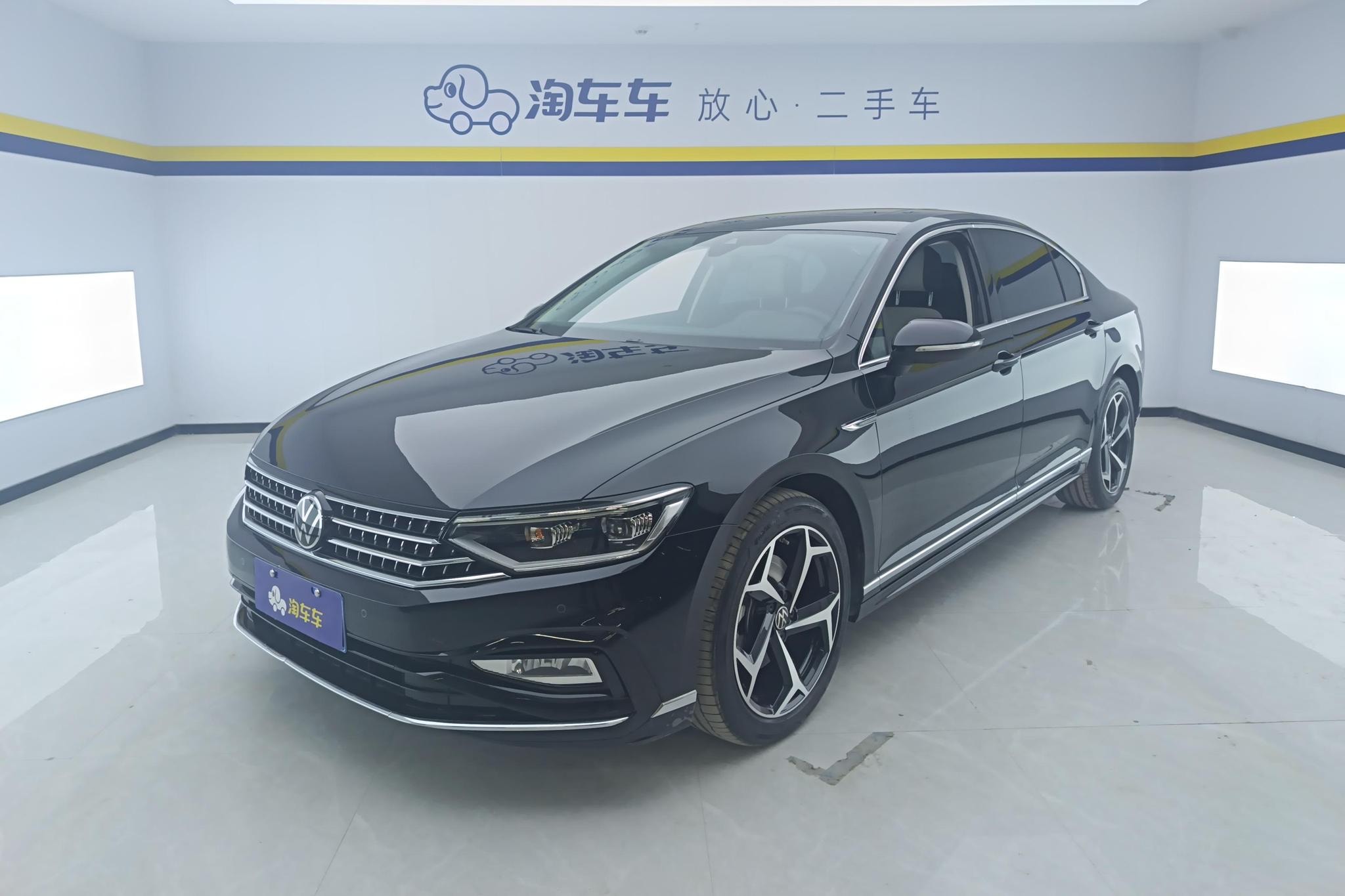 Main__Slider__Photo:undefined undefined 2023-0