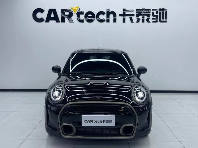 Main__Slider__Photo:undefined undefined 2023-1