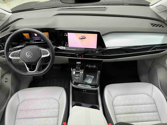 Main__Slider__Photo:undefined undefined 2022-1