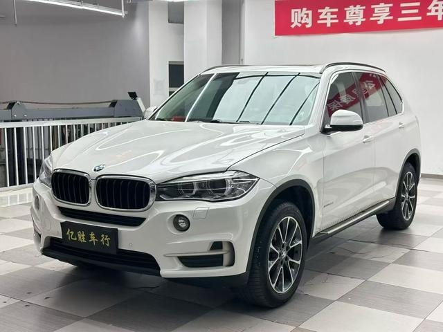 Main__Slider__Photo:undefined undefined 2014-0