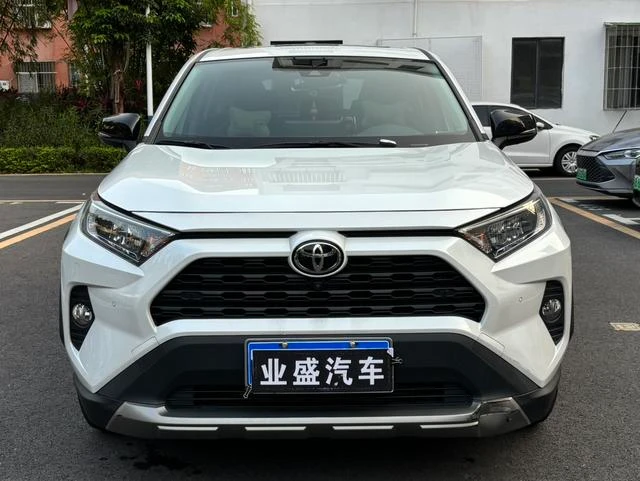 Main__Slider__Photo:undefined undefined 2022-1