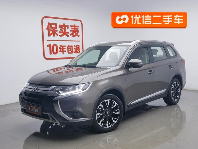 Main__Slider__Photo:undefined undefined 2019-0