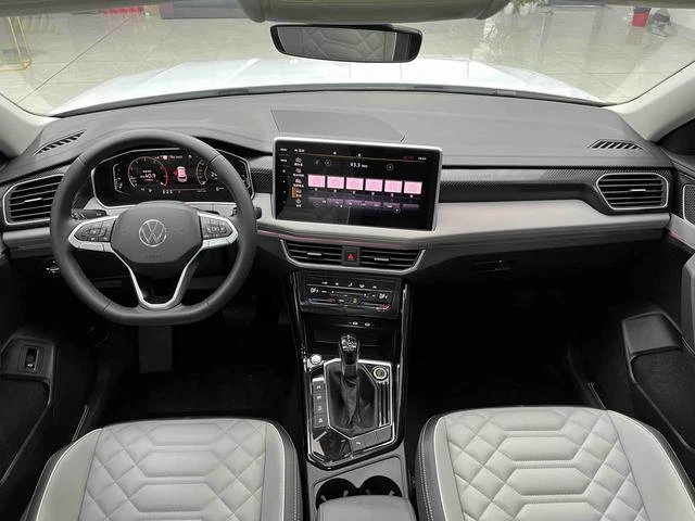 Main__Slider__Photo:undefined undefined 2023-1