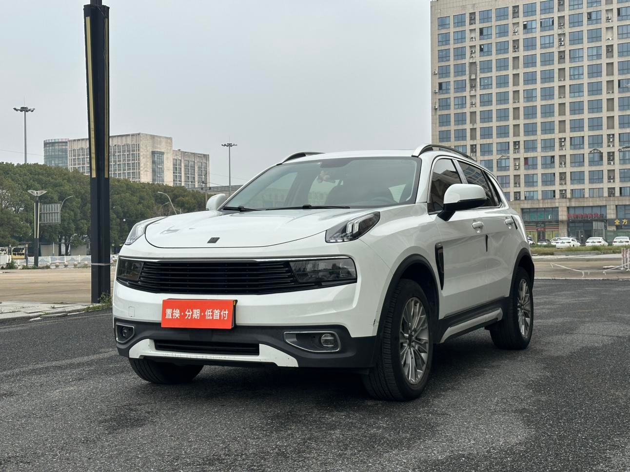 Main__Slider__Photo:undefined undefined 2019-0