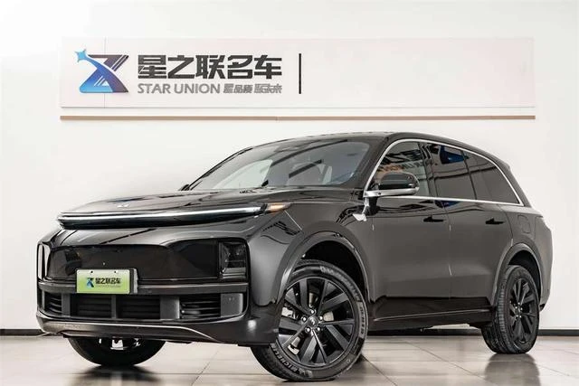Main__Slider__Photo:undefined undefined 2023-0