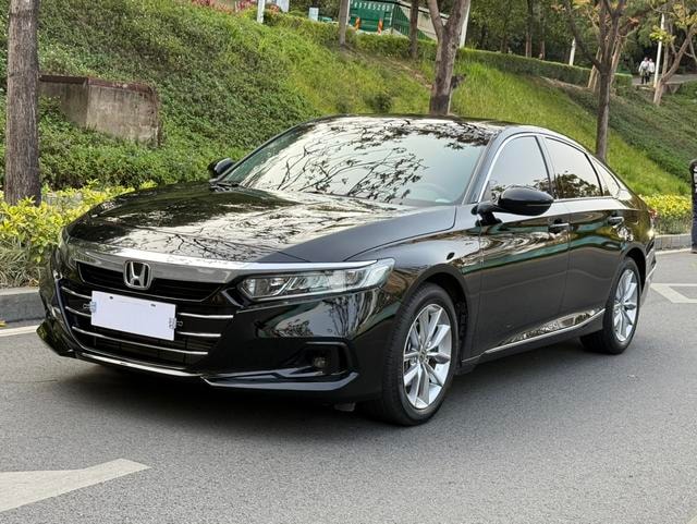 Main__Slider__Photo:undefined undefined 2022-0