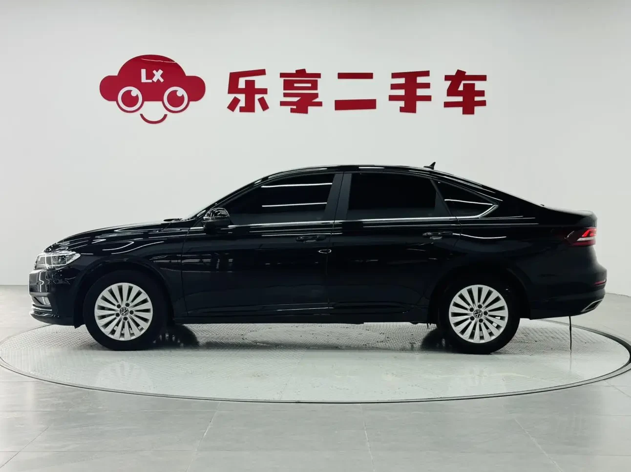 Main__Slider__Photo:undefined undefined 2021-1