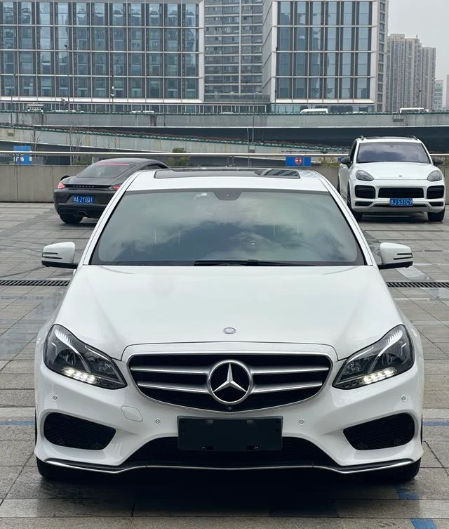 Main__Slider__Photo:undefined undefined 2015-1