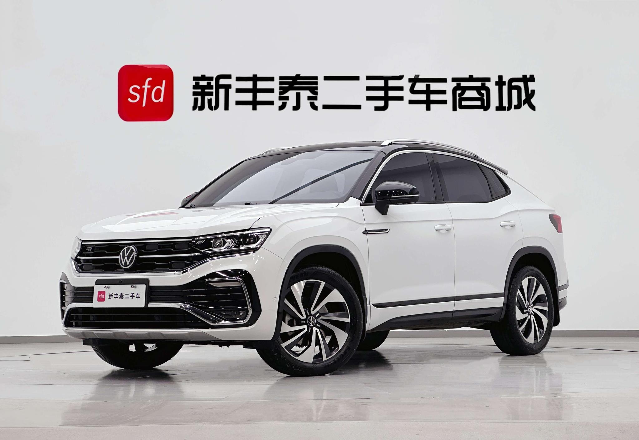 Main__Slider__Photo:undefined undefined 2020-0