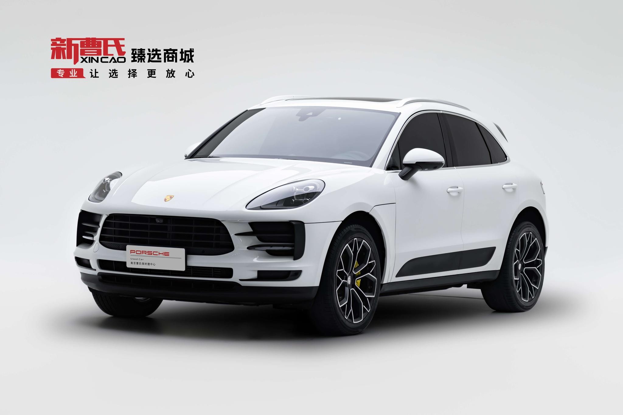 Main__Slider__Photo:undefined undefined 2018-0