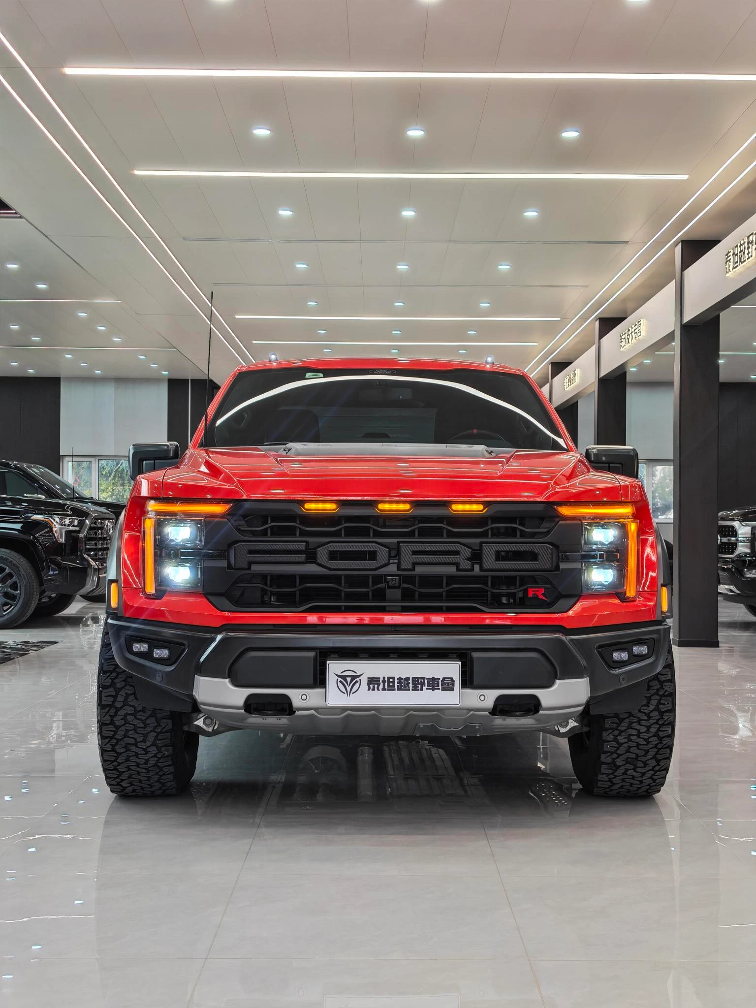 Main__Slider__Photo:undefined undefined 2023-1