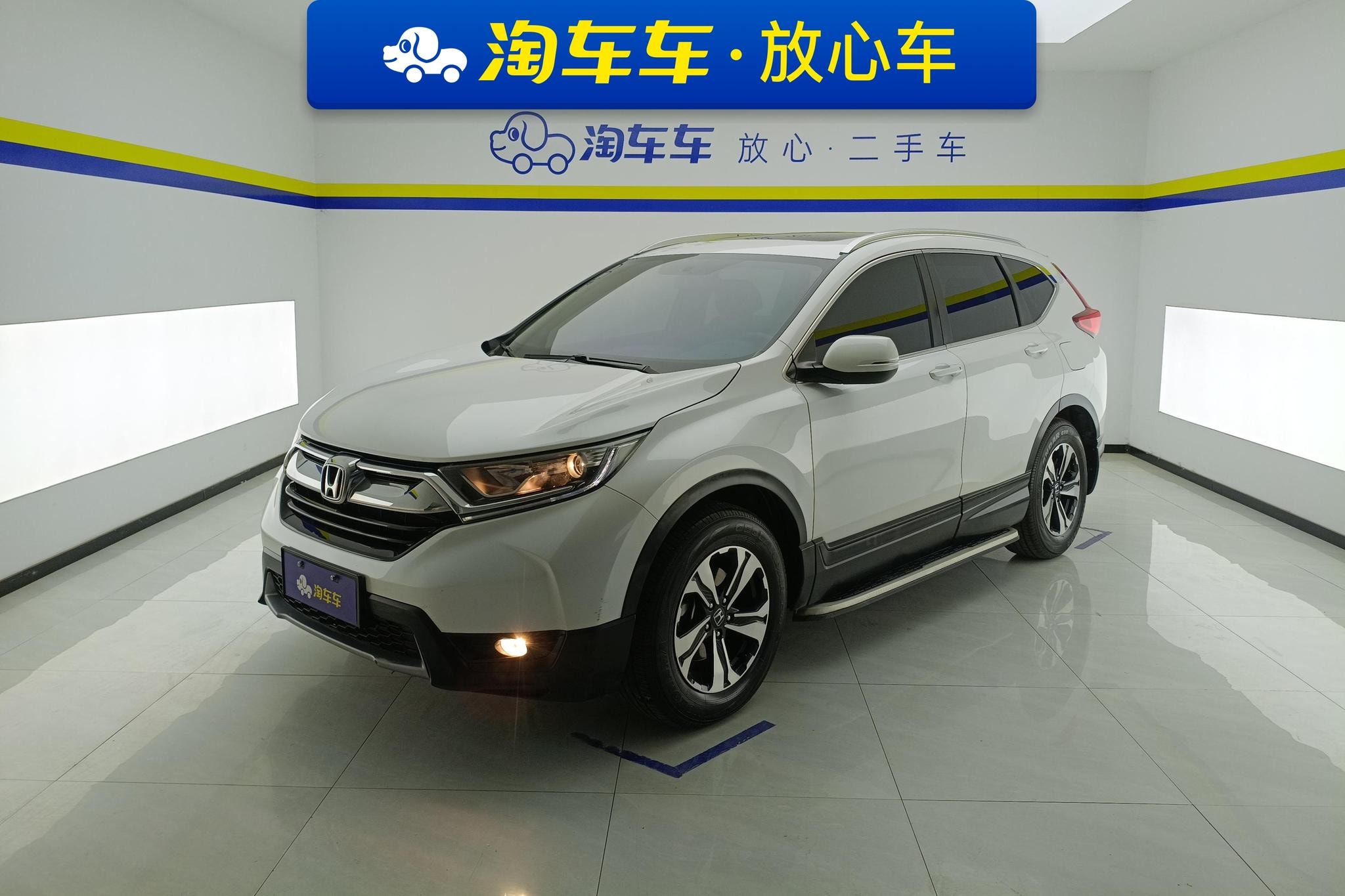 Main__Slider__Photo:undefined undefined 2019-0
