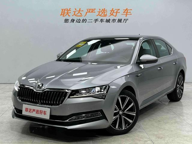 Main__Slider__Photo:undefined undefined 2023-0