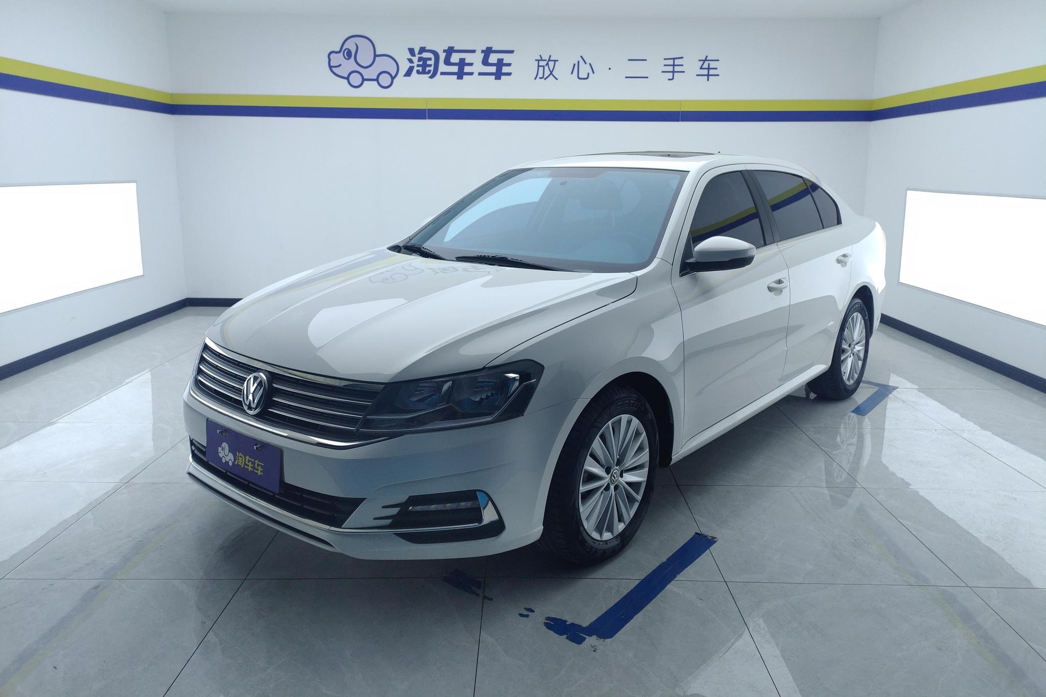 Main__Slider__Photo:undefined undefined 2019-0