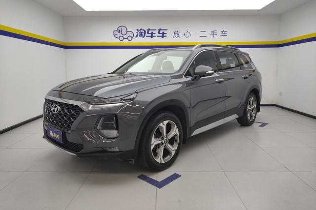 Main__Slider__Photo:undefined undefined 2019-0