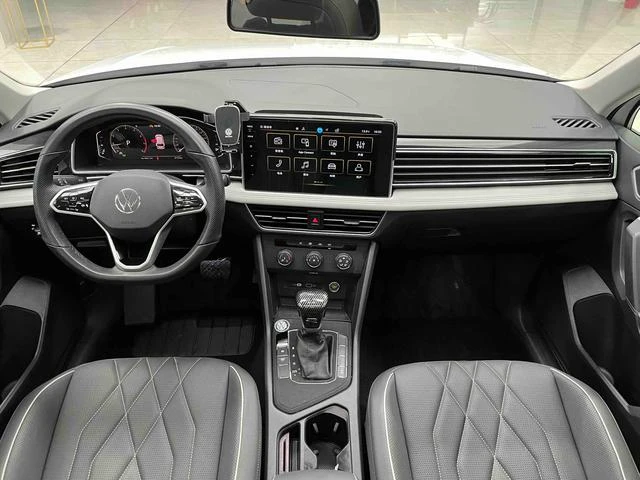 Main__Slider__Photo:undefined undefined 2023-1