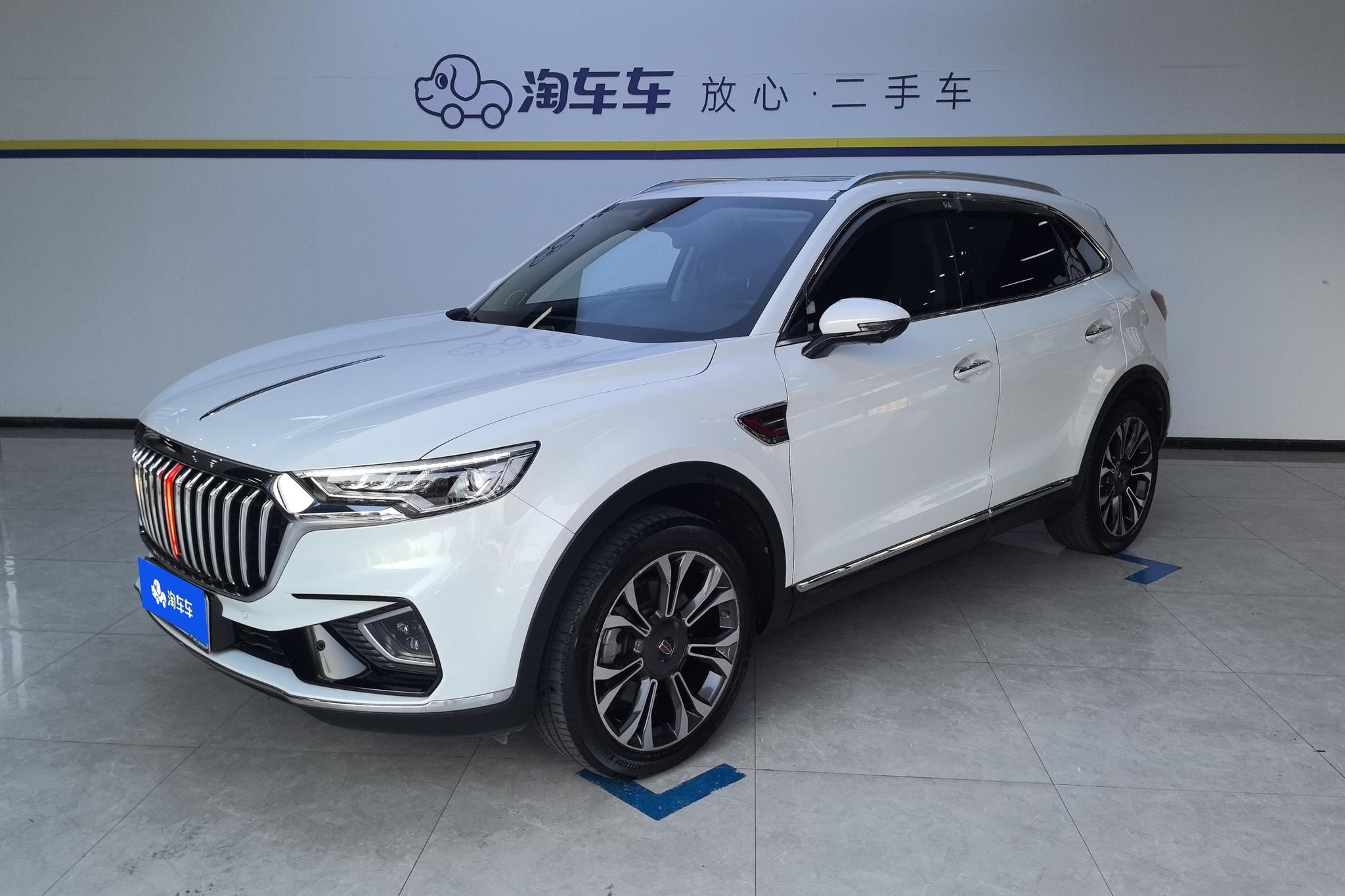 Main__Slider__Photo:undefined undefined 2019-0