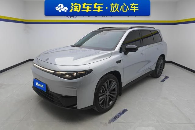 Main__Slider__Photo:undefined undefined 2024-0