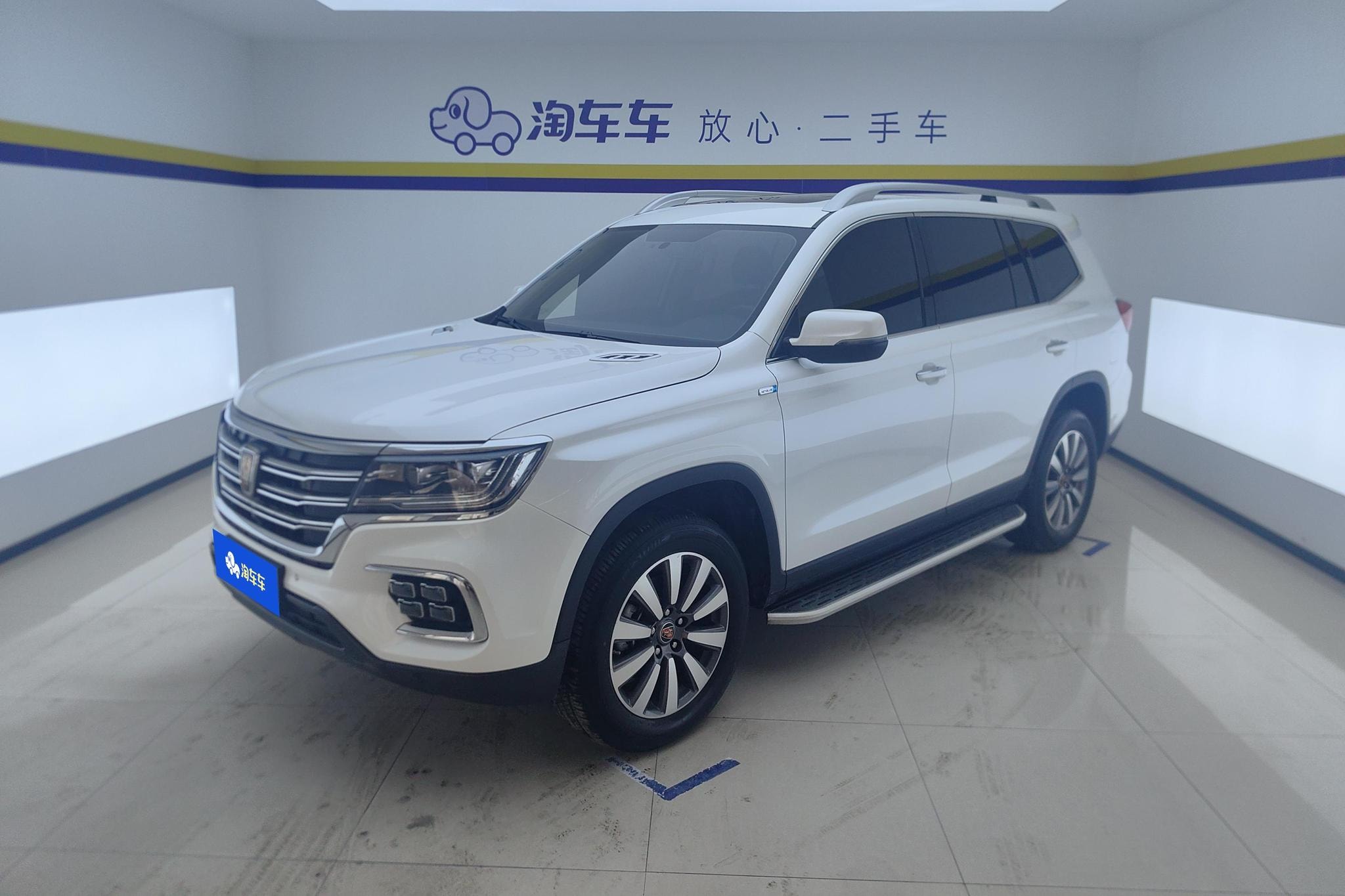 Main__Slider__Photo:undefined undefined 2019-0