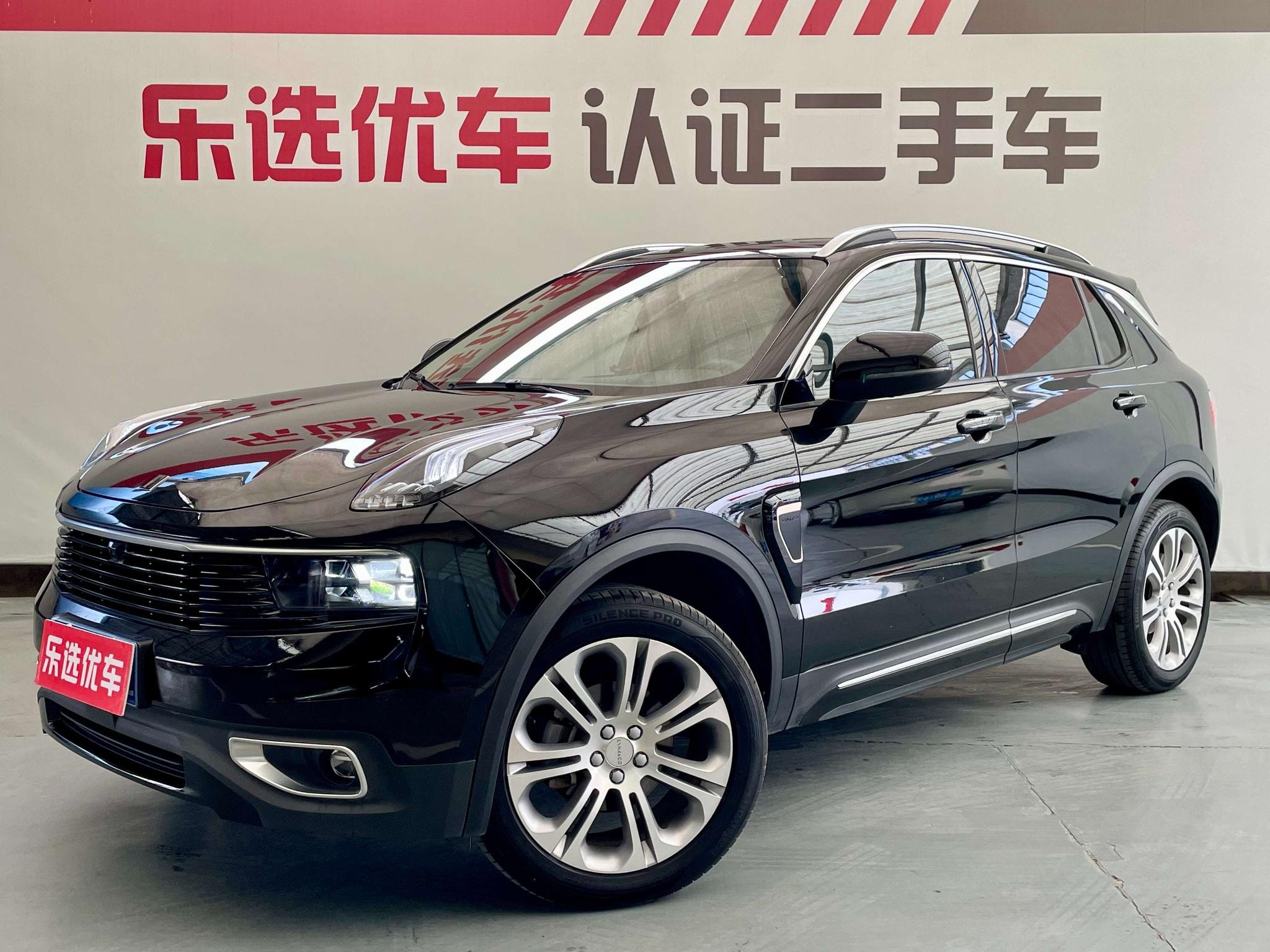Main__Slider__Photo:undefined undefined 2019-0