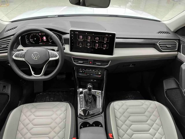 Main__Slider__Photo:undefined undefined 2023-1