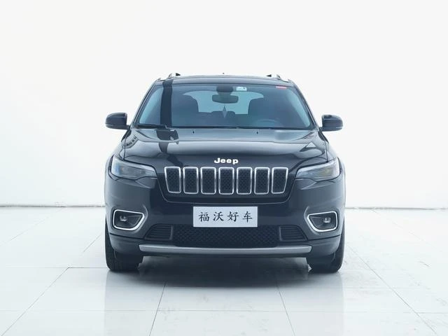 Main__Slider__Photo:undefined undefined 2019-1