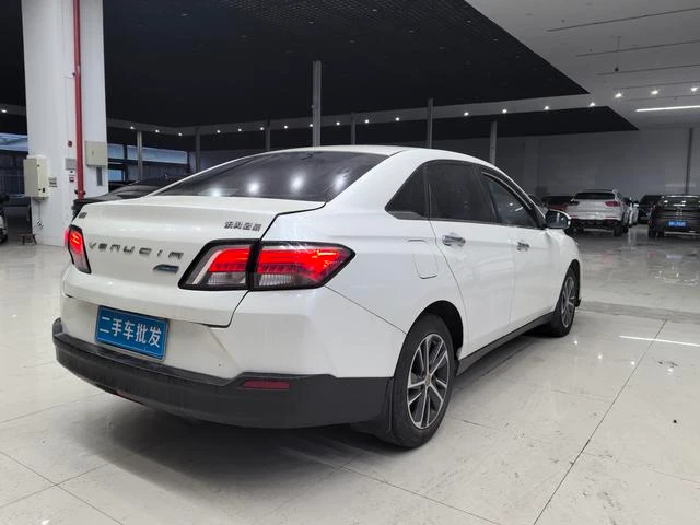 Main__Slider__Photo:undefined undefined 2019-1