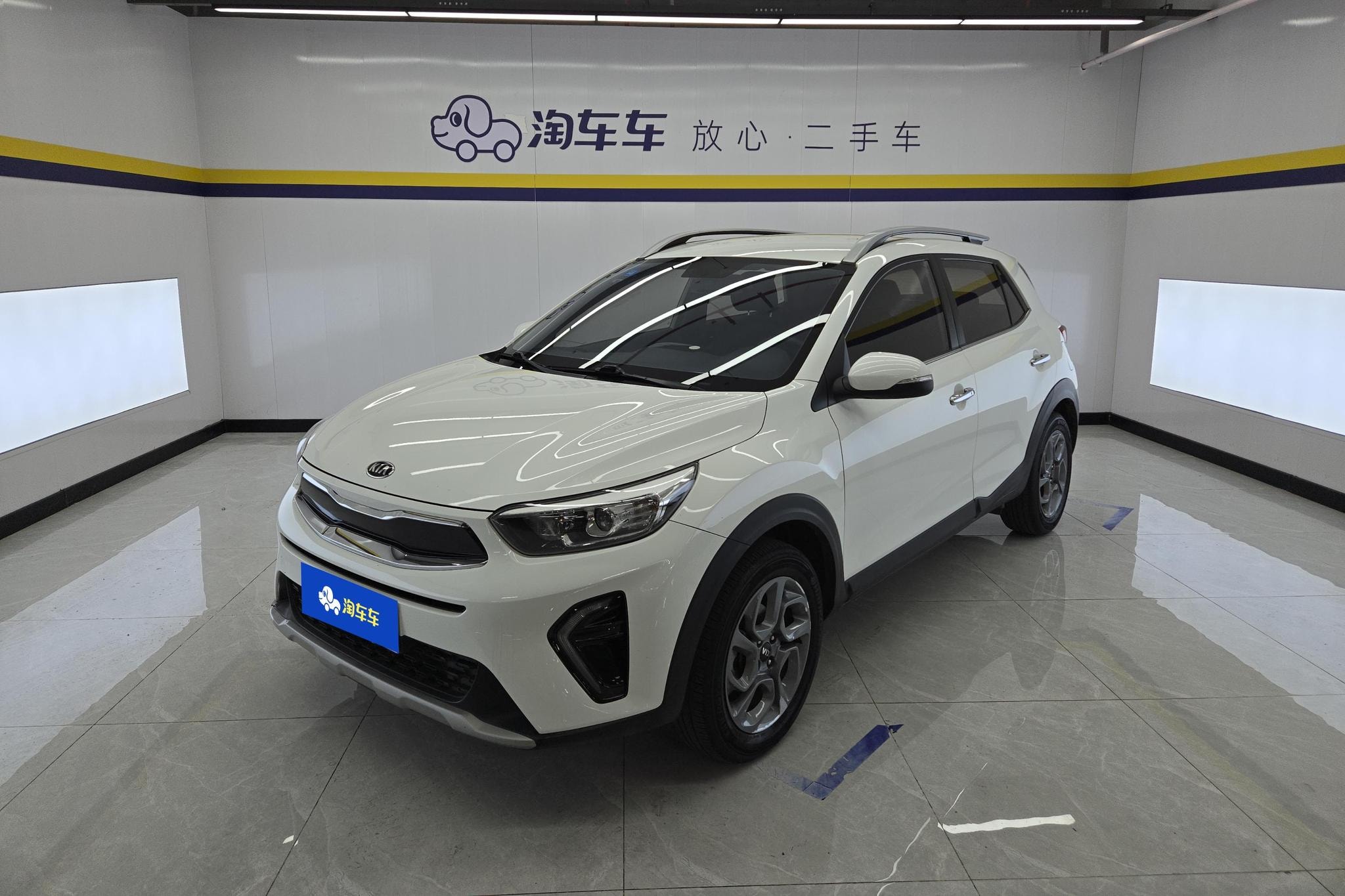 Main__Slider__Photo:undefined undefined 2019-0
