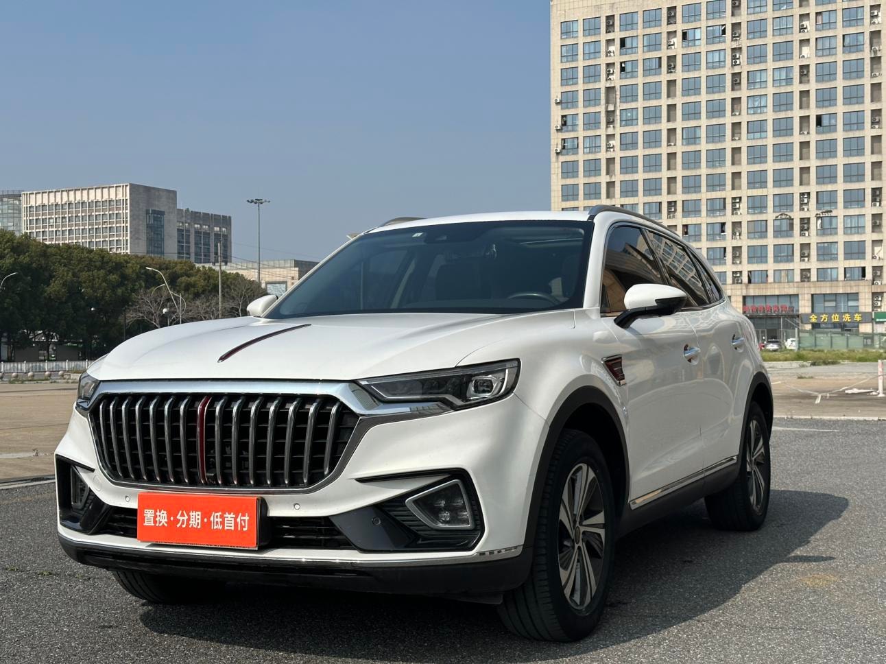 Main__Slider__Photo:undefined undefined 2019-0
