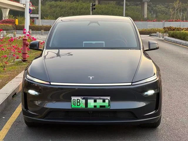 Main__Slider__Photo:undefined undefined 2025-1