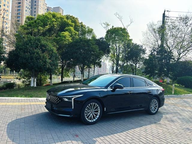 Main__Slider__Photo:undefined undefined 2023-0