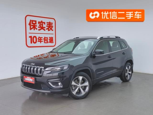 Main__Slider__Photo:undefined undefined 2019-0