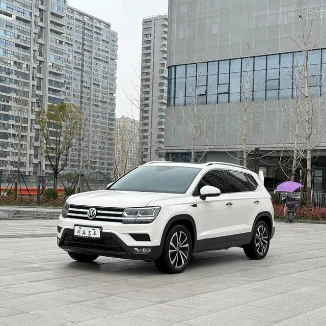 Main__Slider__Photo:undefined undefined 2020-1