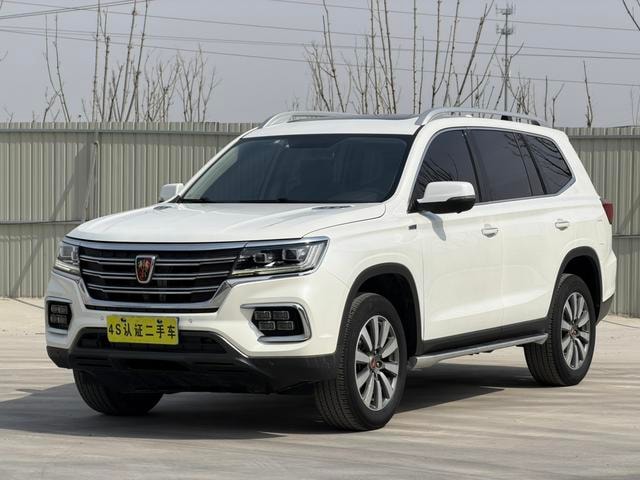 Main__Slider__Photo:undefined undefined 2019-0