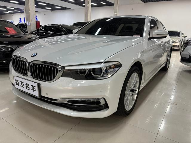 Main__Slider__Photo:undefined undefined 2019-0