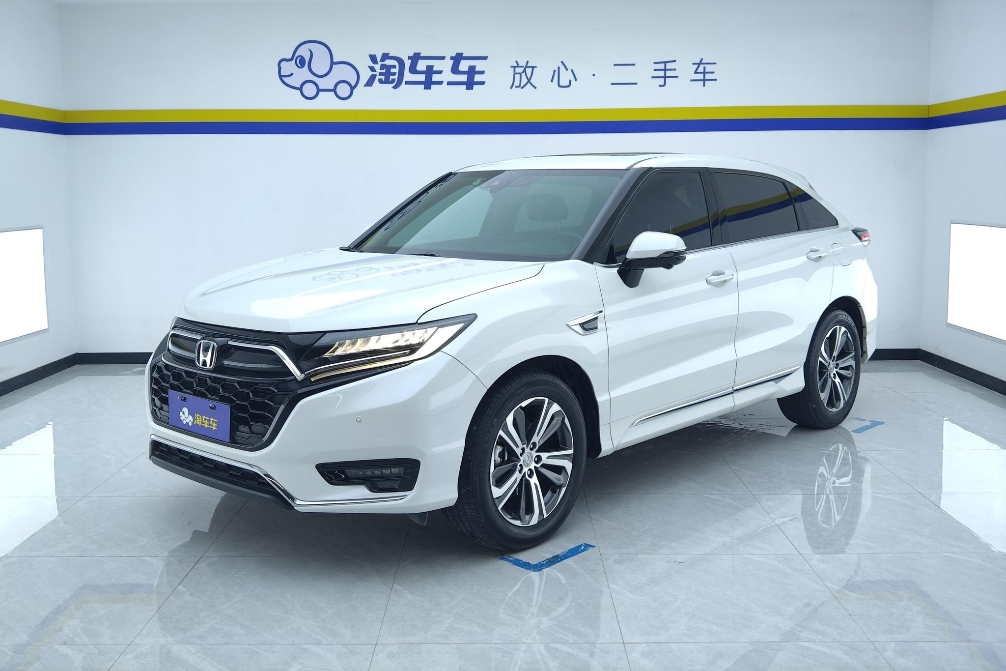 Main__Slider__Photo:undefined undefined 2020-0