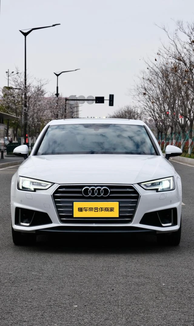 Main__Slider__Photo:undefined undefined 2019-1