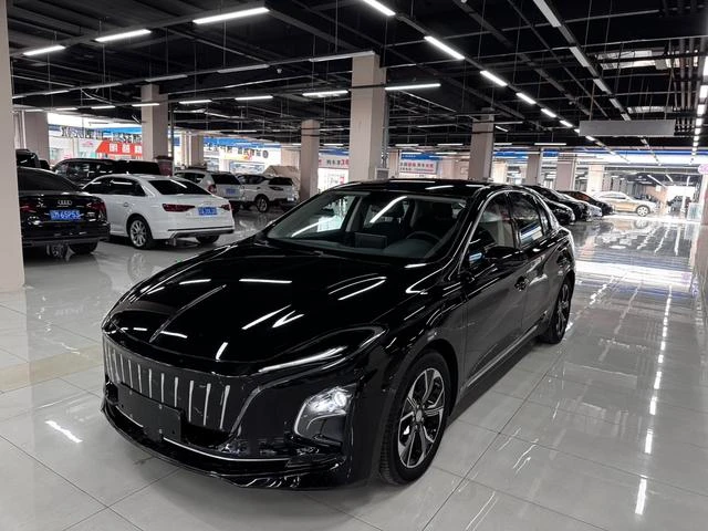 Main__Slider__Photo:undefined undefined 2022-0