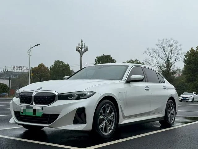 Main__Slider__Photo:undefined undefined 2023-0
