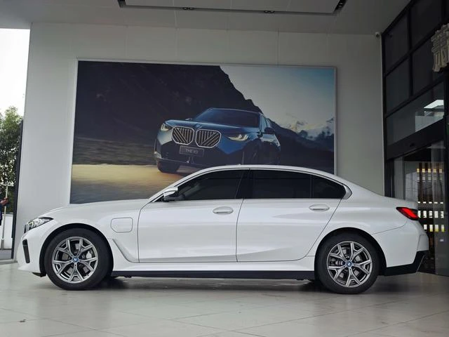 Main__Slider__Photo:undefined undefined 2023-1