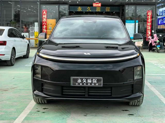 Main__Slider__Photo:undefined undefined 2024-1