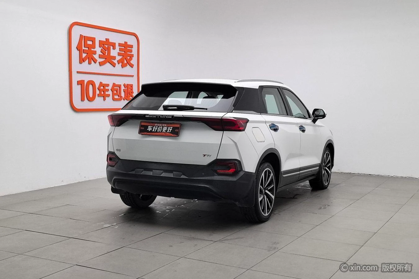 Main__Slider__Photo:undefined undefined 2019-1