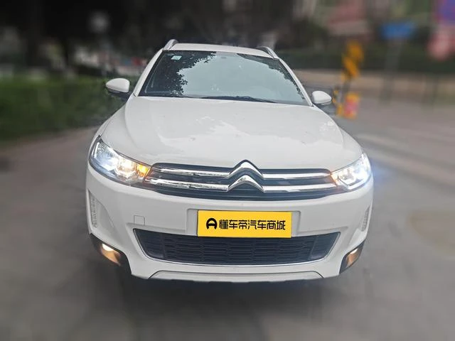 Main__Slider__Photo:undefined undefined 2015-1