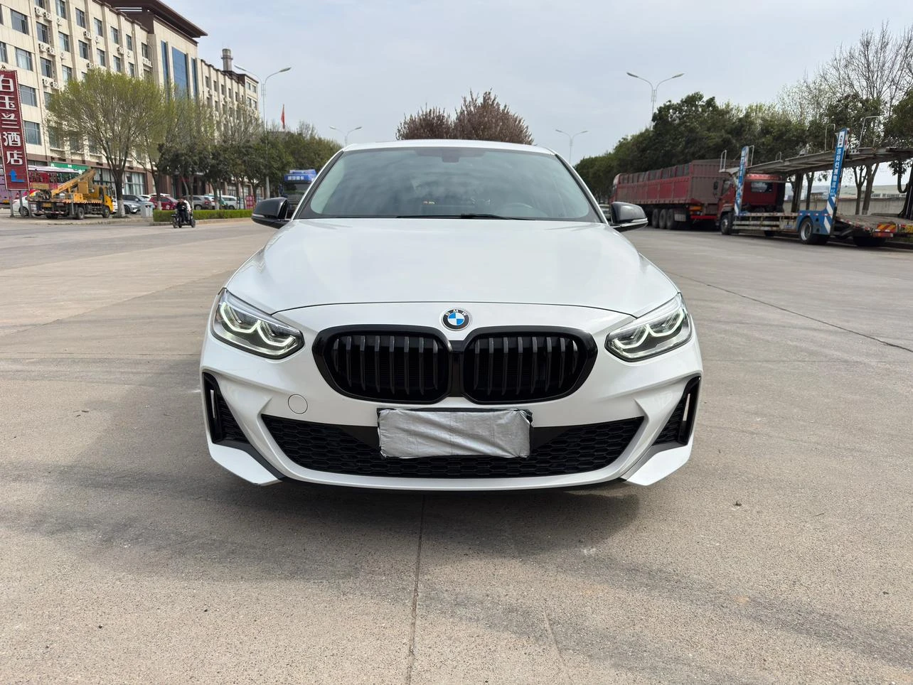 Main__Slider__Photo:undefined undefined 2023-1
