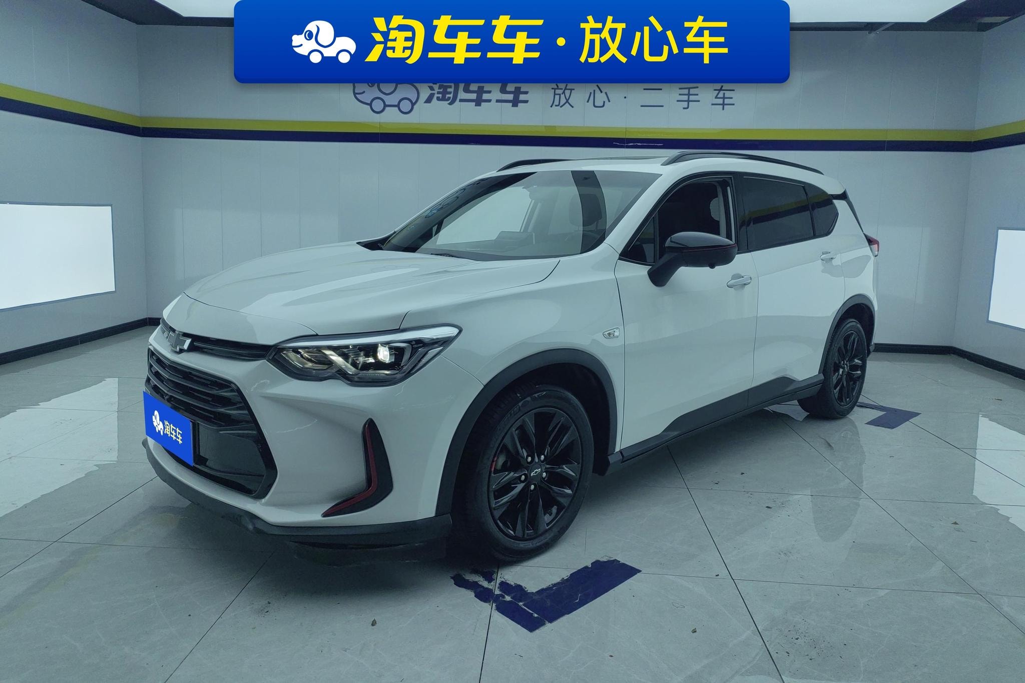 Main__Slider__Photo:undefined undefined 2019-0